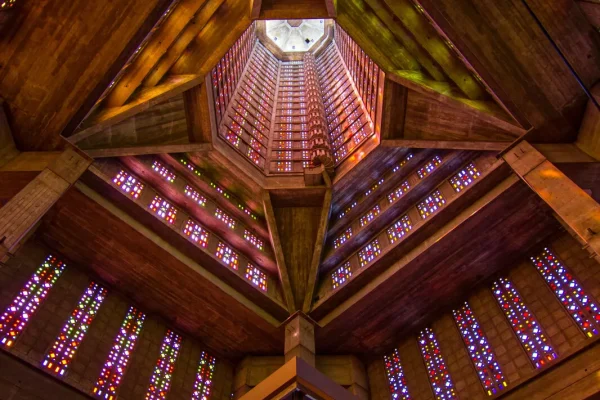 Vue de l'intérieur de l'Église Saint Joseph au Havre