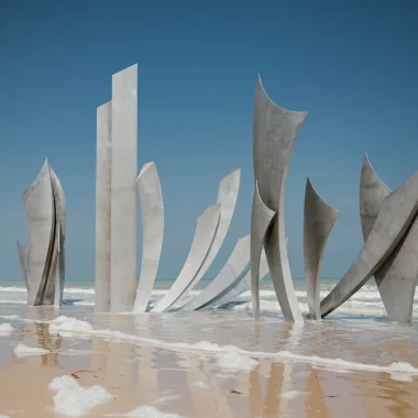 Monument Les Braves (sculpteur Anilore Banon), Omaha Beach