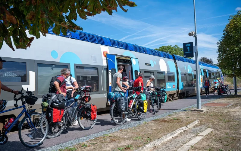 Voyager autrement : un podcast pour repenser la mobilité